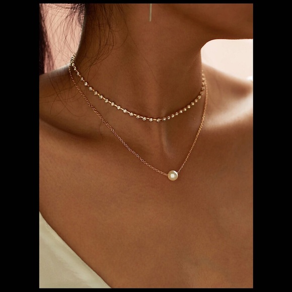 Jewelry - Layered Rhinestone Choker and Pearl Necklace Gold